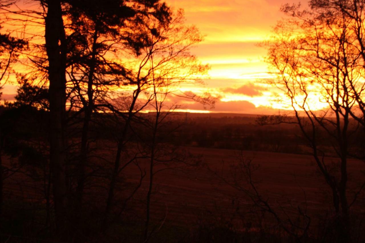 The Highlandman Station Bed & Breakfast Crieff Bagian luar foto