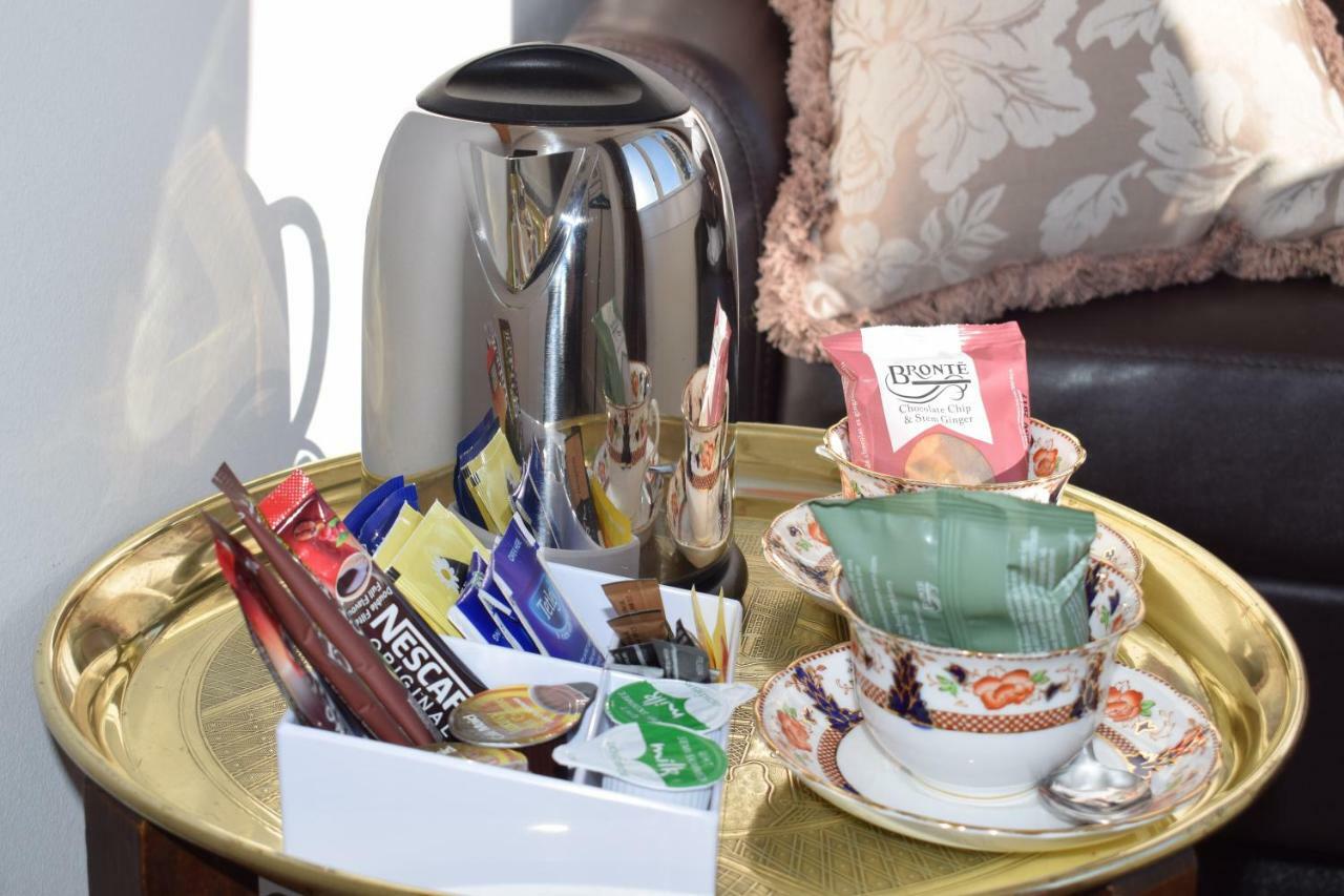 The Highlandman Station Bed & Breakfast Crieff Bagian luar foto